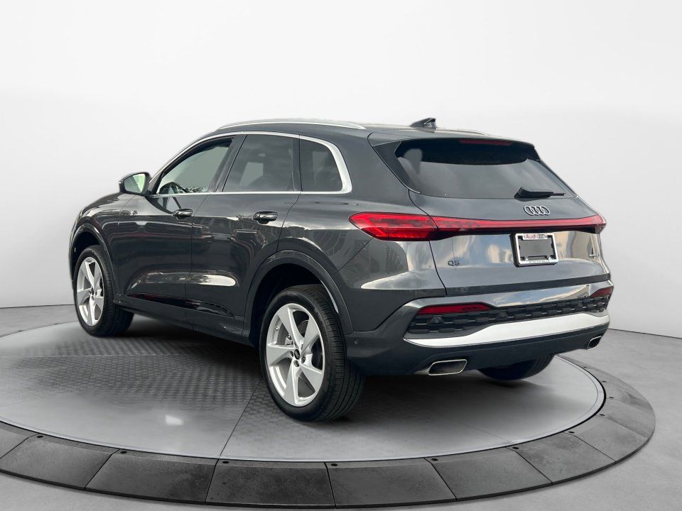 Certified 2025 Audi Q5 Premium w/ Premium Plus AWD/4WD image 5