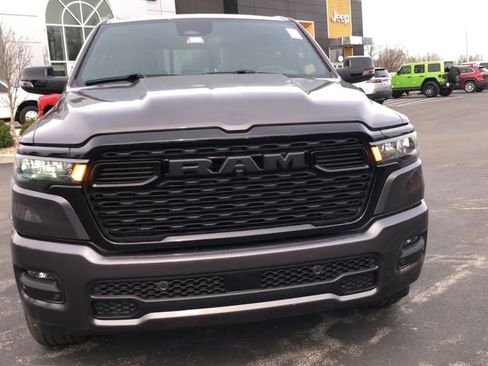 New 2026 RAM 1500 Big Horn AWD/4WD image 3