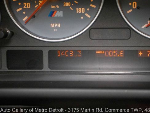 Used 2003 BMW M5 RWD image 18