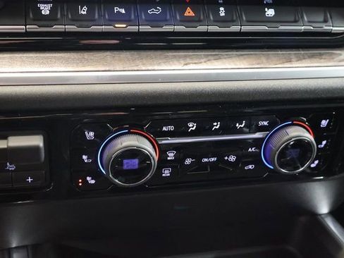 New 2026 Chevrolet Silverado 3500 LTZ w/ LTZ Premium Package image 18