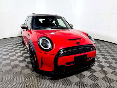 Used 2023 MINI Cooper S FWD image 2