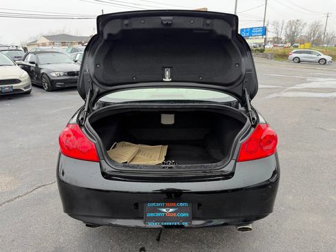 Used 2015 INFINITI Q40 w/ Navigation Package image 35