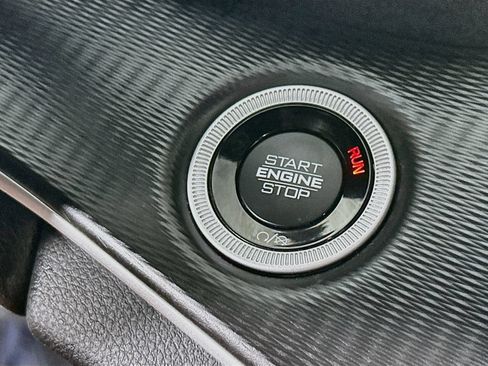 Certified 2023 Jeep Grand Cherokee Altitude AWD/4WD image 23