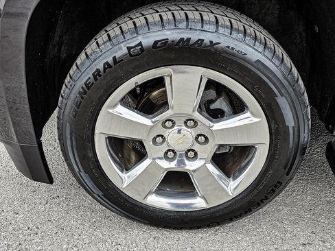 Used 2017 Chevrolet Tahoe LS w/ All-Season Package image 9