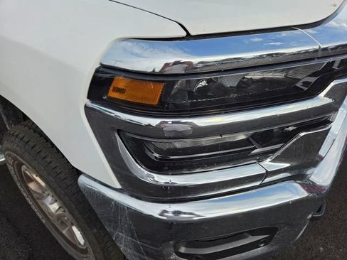 Used 2025 RAM 2500 Big Horn AWD/4WD image 21