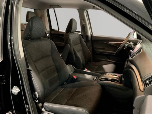 Used 2021 Honda Ridgeline Sport image 29