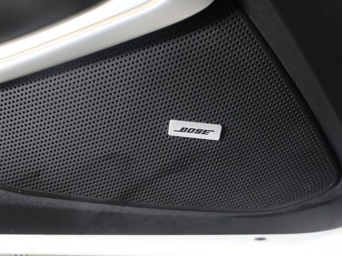 Used 2022 Chevrolet Camaro LT image 45