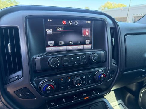 Used 2015 GMC Sierra 1500 SLT w/ All-Terrain Package AWD/4WD image 32