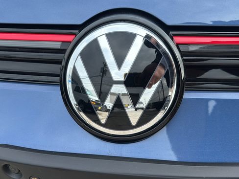 Used 2025 Volkswagen GTI Autobahn image 43