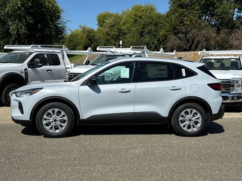 New 2025 Ford Escape Active w/ Active Premium Tech Pack image 6
