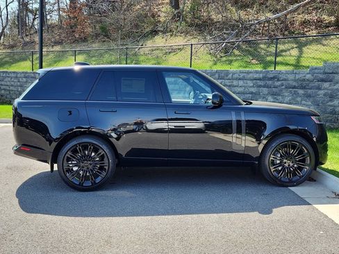 New 2026 Land Rover Range Rover SE AWD/4WD image 11