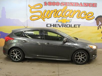 Used 2017 Ford Focus SE w/ SE Sport Package