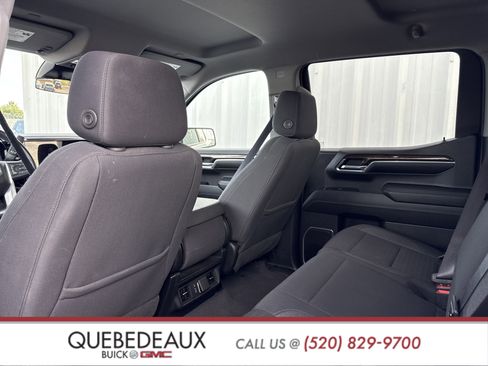 Used 2023 GMC Sierra 1500 Elevation image 28
