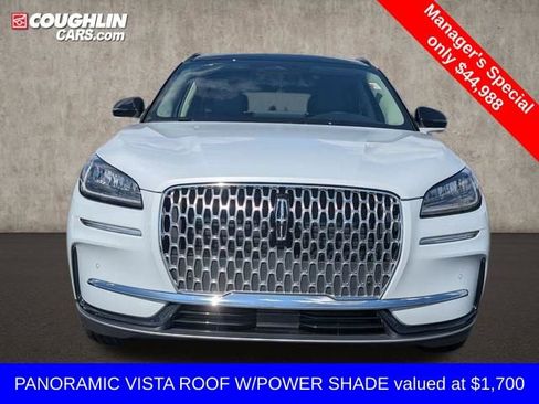 Used 2026 Lincoln Corsair Premiere AWD/4WD image 2