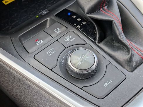 Used 2022 Toyota RAV4 XSE w/ Weather Package AWD/4WD image 22