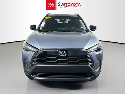 Used 2026 Toyota Corolla Cross LE w/ Moonroof Package FWD image 10