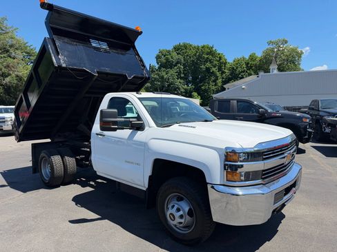 Used 2016 Chevrolet Silverado 3500 W/T w/ WT Convenience Package AWD/4WD image 8