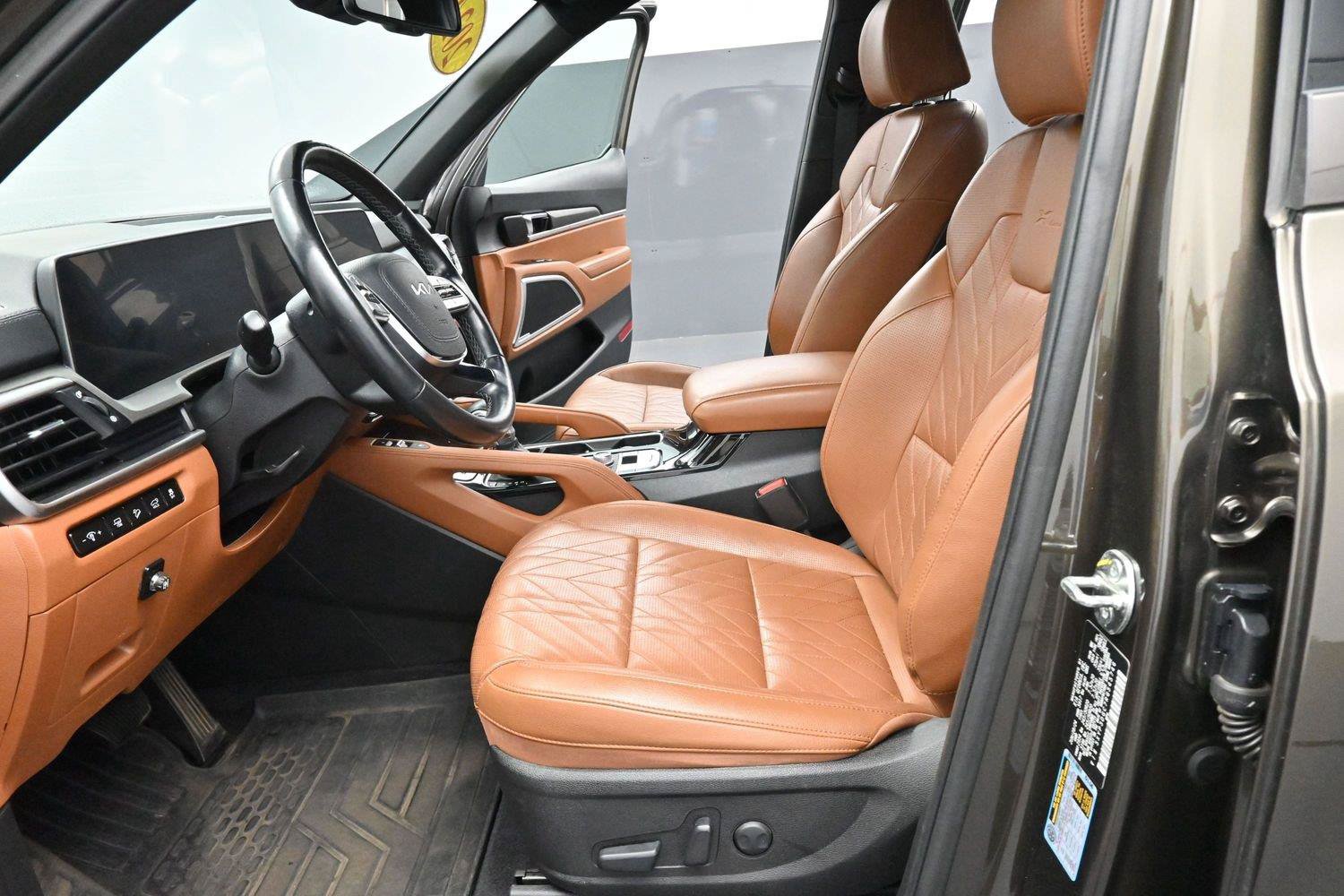 Used 2024 Kia Telluride EX X-Line AWD/4WD image 14