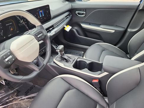 New 2025 Kia K4 GT-Line Turbo image 7