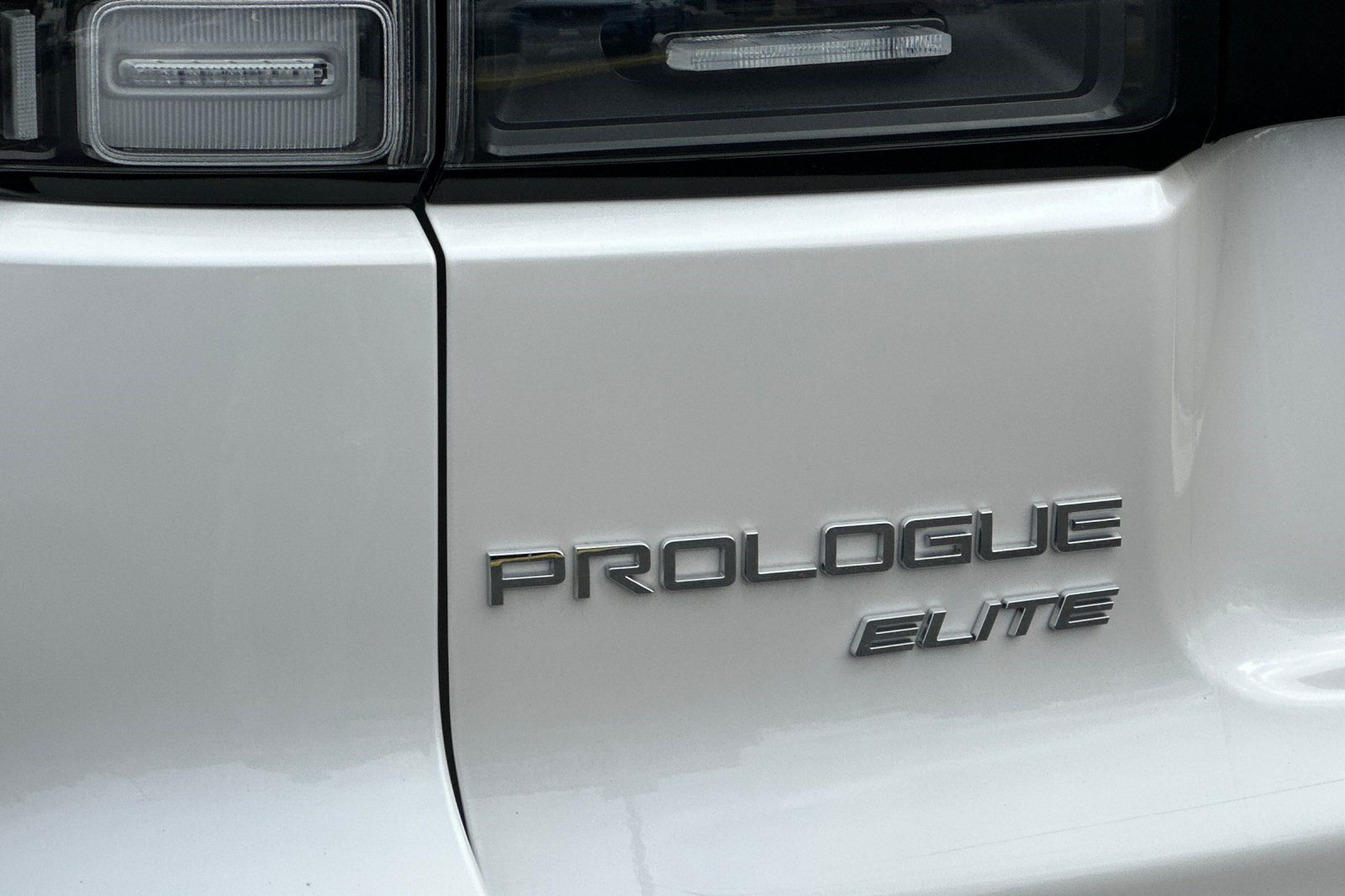 Certified 2024 Honda Prologue Elite image 30