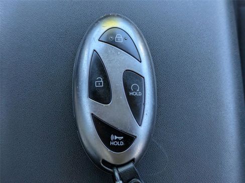 Used 2025 Hyundai Kona SEL FWD image 30