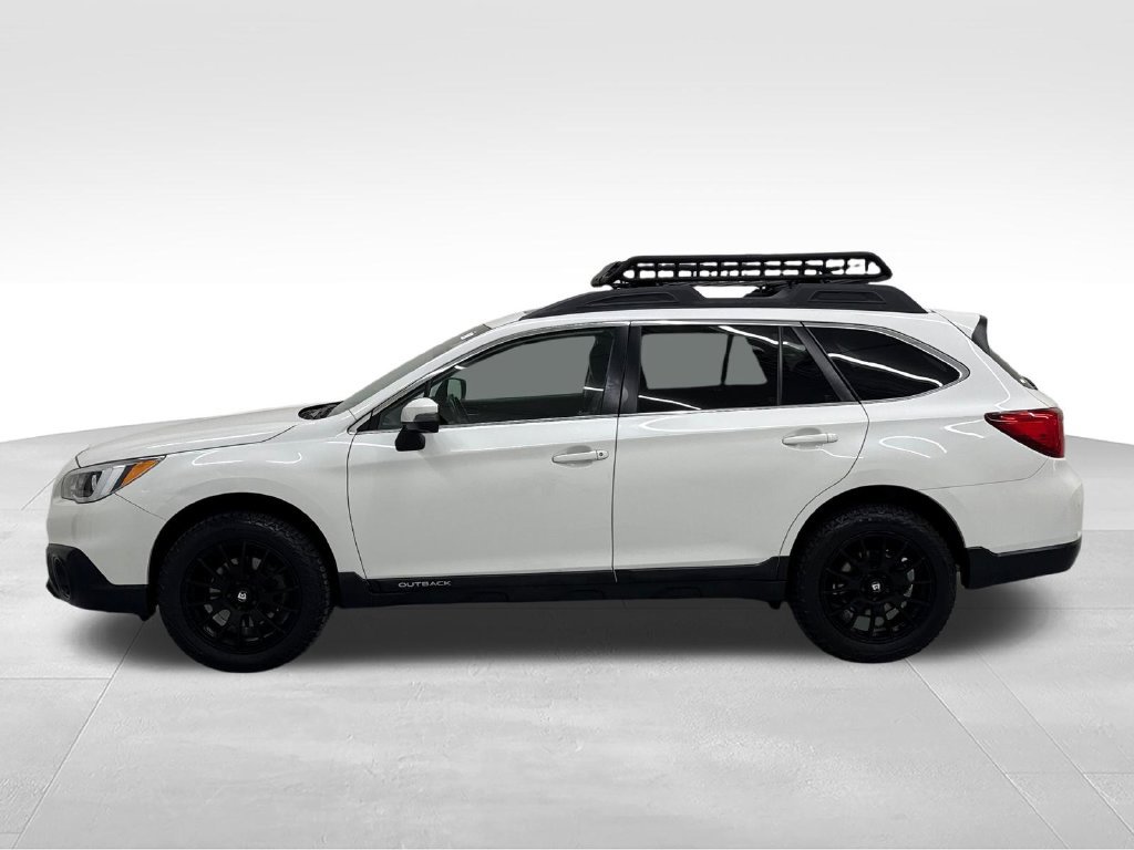 Used 2017 Subaru Outback 3.6R Limited AWD/4WD image 5