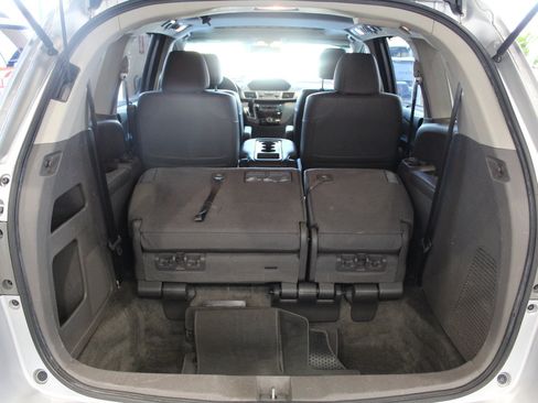 Used 2012 Honda Odyssey EX-L image 18