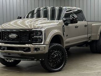 Used 2026 Ford F450 Platinum w/ Platinum Plus Package AWD/4WD video 1