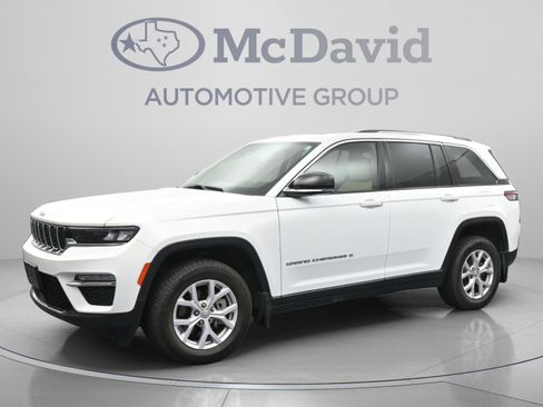 Used 2022 Jeep Grand Cherokee Limited w/ Trailer Tow Prep Group (B) AWD/4WD image 1