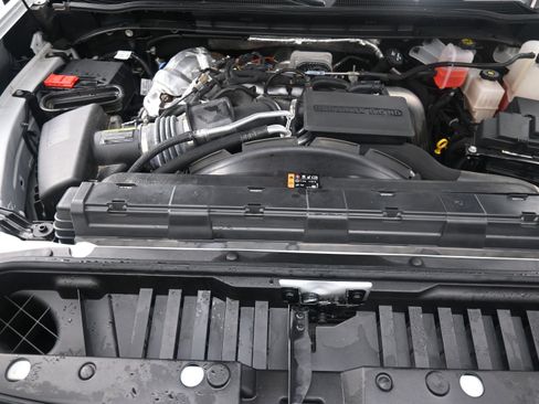 Used 2024 Chevrolet Silverado 2500 LTZ w/ LTZ Plus Package AWD/4WD image 12