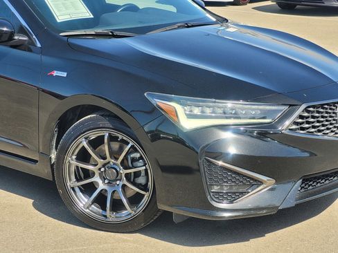 Used 2020 Acura ILX image 3