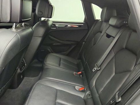 Used 2017 Porsche Macan AWD/4WD image 22