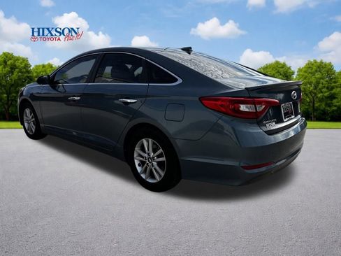 Used 2015 Hyundai Sonata SE image 5