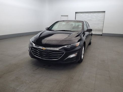 Used 2022 Chevrolet Malibu LS w/ Driver Confidence Package FWD image 15