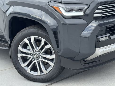 New 2026 Toyota 4Runner Limited AWD/4WD image 10