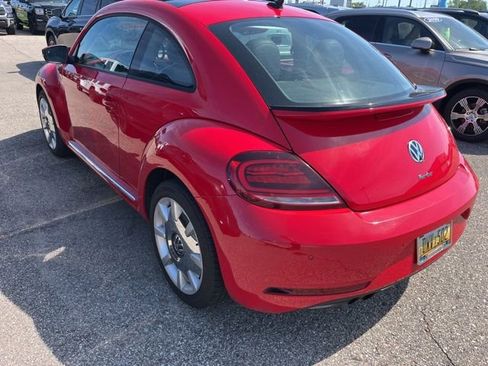 Used 2017 Volkswagen Beetle 1.8T SE FWD image 6