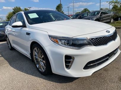 Used 2016 Kia Optima SX w/ Chrome Wheel Package