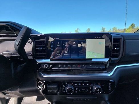 New 2025 Chevrolet Silverado 2500 LT w/ All Star Edition AWD/4WD image 11