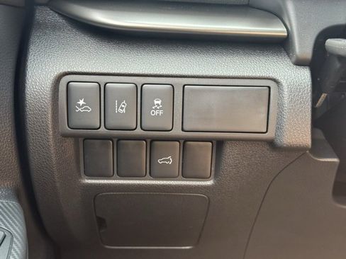 New 2025 Mitsubishi Eclipse Cross AWD image 21