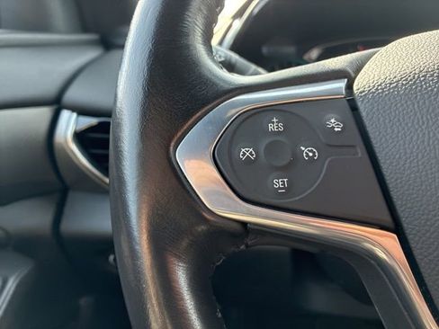 Used 2022 Chevrolet Traverse LT w/ LPO, Floor Liner Package image 28