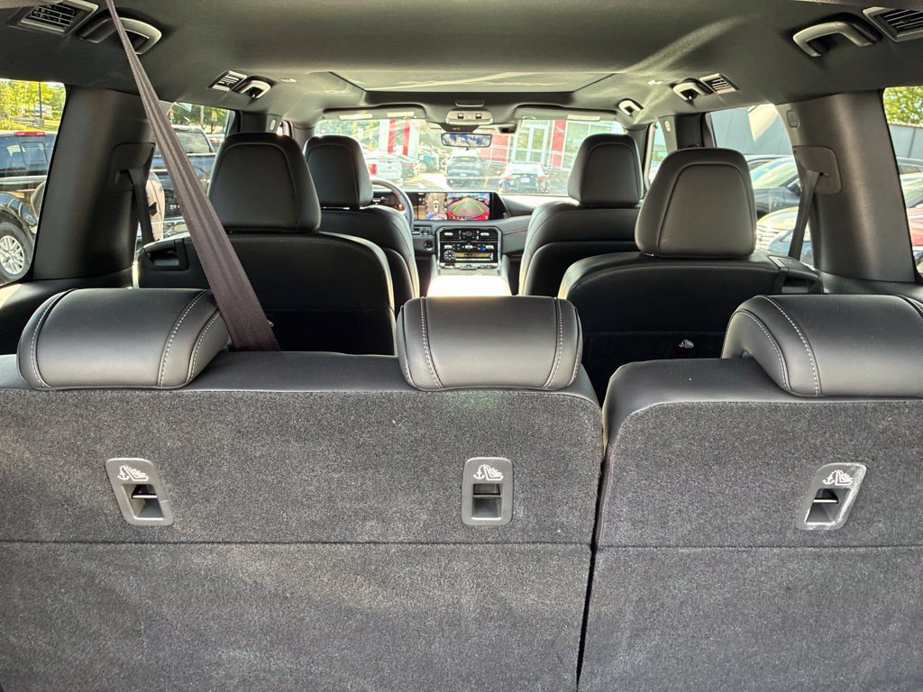 Certified 2026 Nissan Armada PRO-4X AWD/4WD image 15