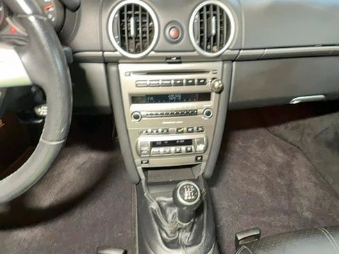 Used 2006 Porsche Boxster RWD image 20