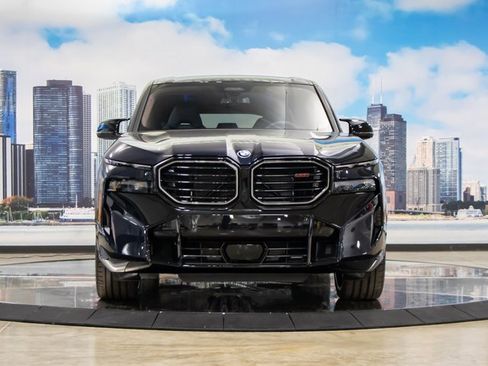 Used 2026 BMW XM Label Red image 3