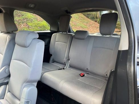 Used 2019 Honda Odyssey EX image 42