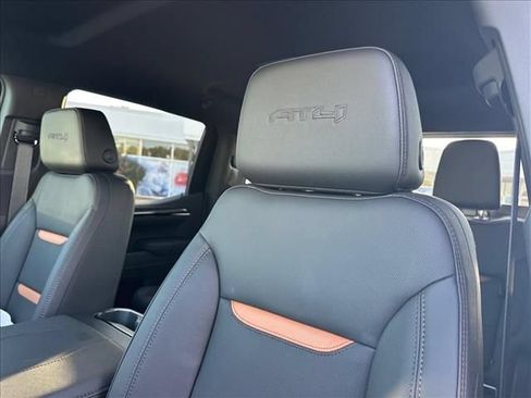 New 2026 GMC Sierra 1500 AT4 w/ AT4 Premium Package AWD/4WD image 29