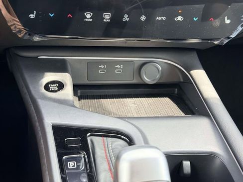 New 2026 Nissan Sentra SV FWD image 23
