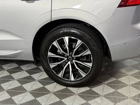 Used 2023 Volvo XC60 B5 Plus w/ Climate Package AWD/4WD image 13