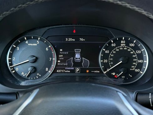 Used 2021 INFINITI QX50 Luxe FWD image 13