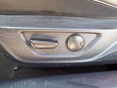 Used 2024 Ford Mustang Premium image 17