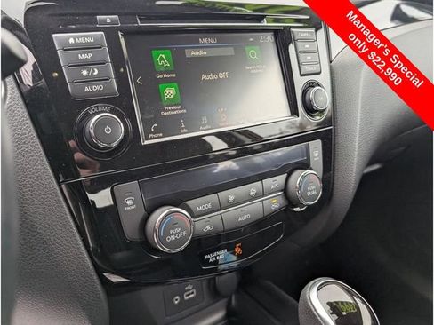 Used 2022 Nissan Rogue Sport SL w/ Premium Package image 21